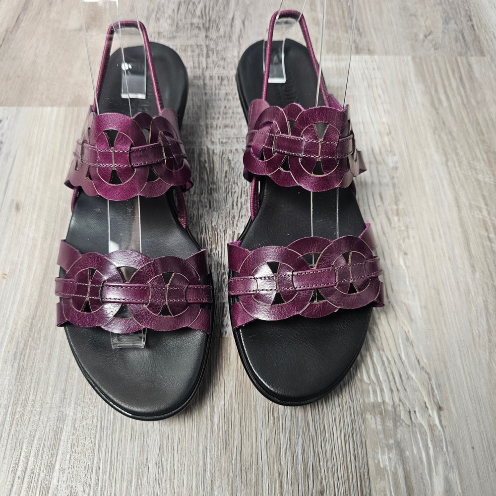 Munro American Womens Leather Cutout Wedge Sandals 9M Purple Comfort 2676
